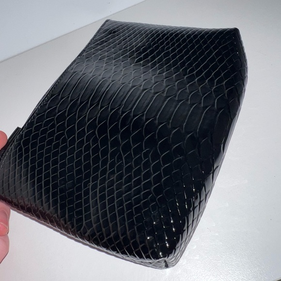 Victoria’s Secret Cosmetics Pouch faux snake skin - Picture 5 of 5